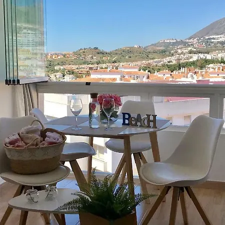 Apartamento Edificio Agata Бенальмадена