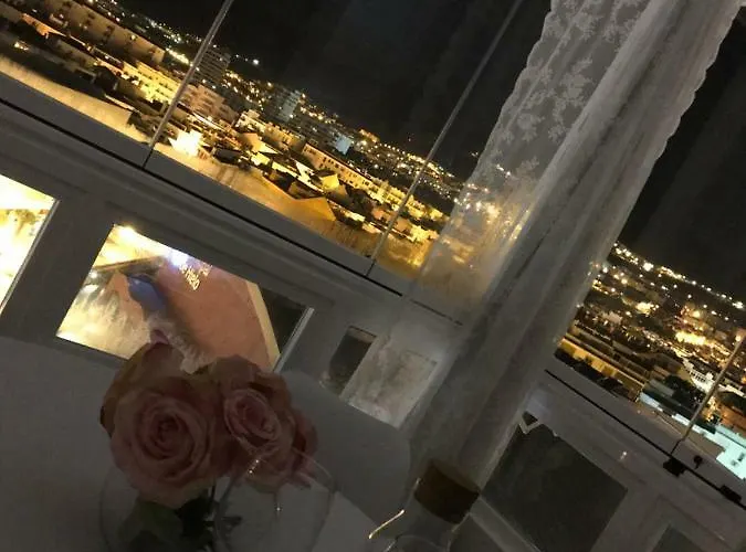 Apartamento Edificio Agata בנאלמדנה