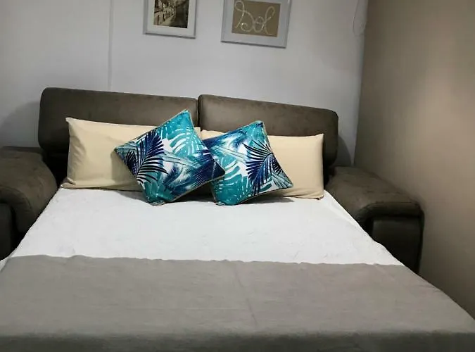 Apartamento Edificio Agata * בנאלמדנה