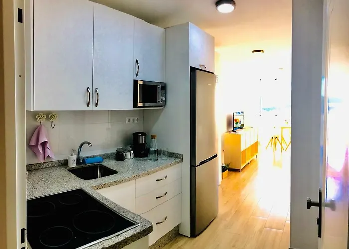 Apartamento Edificio Agata * בנאלמדנה