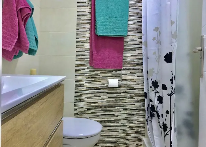 Apartamento Edificio Agata * בנאלמדנה