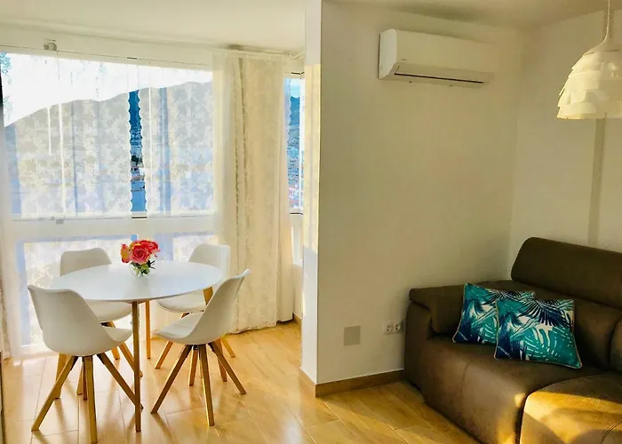 Apartamento Edificio Agata מלון בנאלמדנה