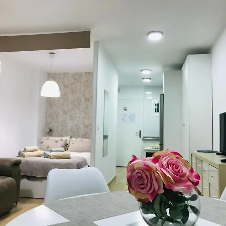 Apartamento Edificio Agata Hotel