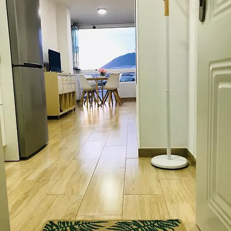Apartamento Edificio Agata * ベナルマデナ
