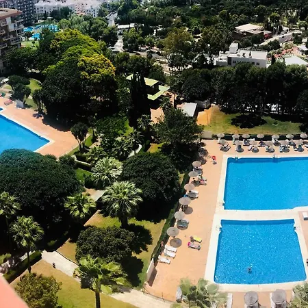 ホテル Apartamento Edificio Agata ベナルマデナ